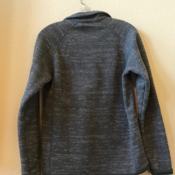 PATAGONIA half zip size XS - Picture 5 of 5